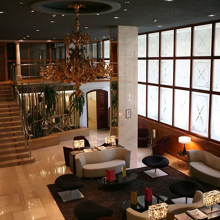 Otel Silken Ramblas 4*