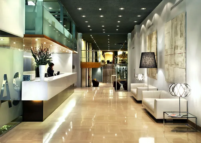 Otel Silken Ramblas 4*