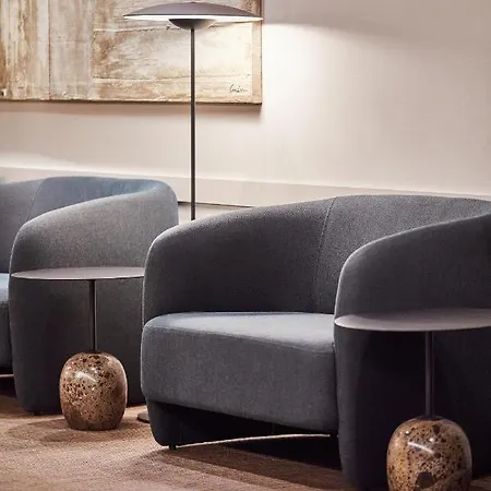 Отель Silken Ramblas