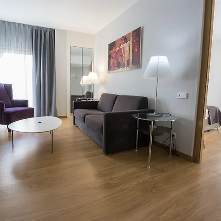 Отель Silken Ramblas 4*