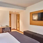 سيلكن رامبلاس 4*